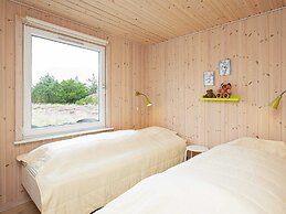 Cozy Coastal Retreat in Vorupor-by Traum