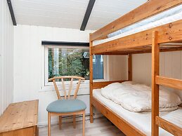 Scenic Fjord Retreat-by Traum