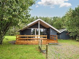 Scenic Fjord Retreat-by Traum