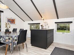 Scenic Fjord Retreat-by Traum