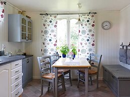 6 Person Holiday Home in ED