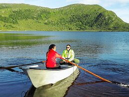 2 Person Holiday Home in Aheim