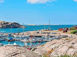 6 Person Holiday Home in Lysekil
