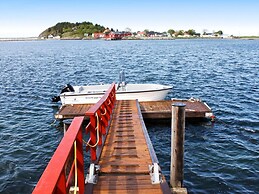 6 Person Holiday Home in Brekstad