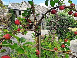 Seaside Fisherman s Haven-by Traum