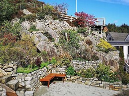 Seaside Fisherman s Haven-by Traum