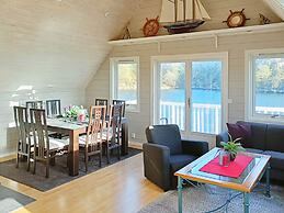 Seaside Fisherman s Haven-by Traum