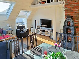 Seaside Fisherman s Haven-by Traum