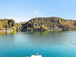 Seaside Fisherman s Haven-by Traum