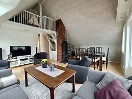 Seaside Fisherman s Haven-by Traum