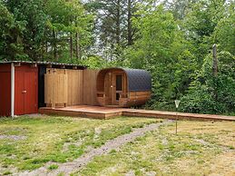 Vibrant Holiday Home in Tarm near Sea