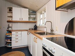 Vibrant Holiday Home in Jutland near Sea