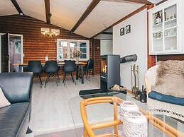 Vibrant Holiday Home in Jutland near Sea
