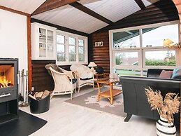 Vibrant Holiday Home in Jutland near Sea
