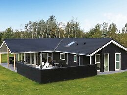 8 Person Holiday Home in Bindslev