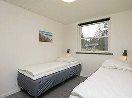 10 Person Holiday Home in Jerup