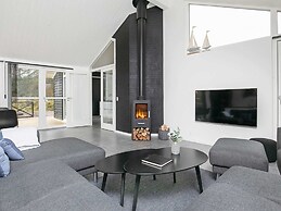 10 Person Holiday Home in Jerup
