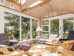 Tranquil Waterside Retreat-by Traum