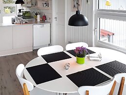 6 Person Holiday Home in Hejls