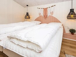 Dune Escape With Games and Wifi-by Traum