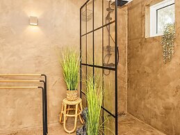 Dune Escape With Games and Wifi-by Traum