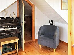 10 Person Holiday Home in Hammenhog