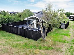 6 Person Holiday Home in Frederikshavn