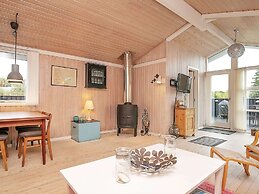 6 Person Holiday Home in Frederikshavn