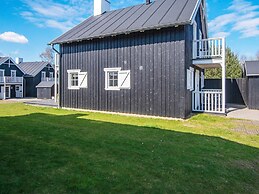 Test Property : 8 Person Holiday Home in Gjern