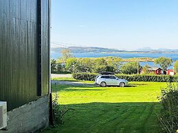 6 Person Holiday Home in Vevelstad
