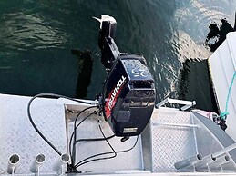 10 Person Holiday Home in Brattvag