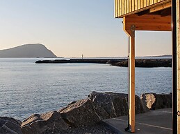 10 Person Holiday Home in Brattvag