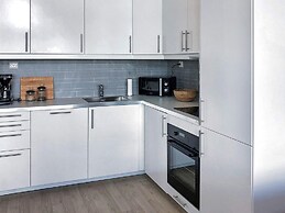 10 Person Holiday Home in Brattvag