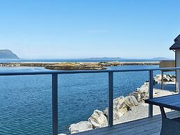 10 Person Holiday Home in Brattvag