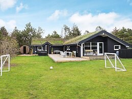 Spacious Holiday Home in Jutland With Outdoor Whirlpool