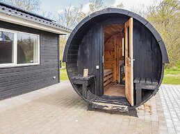 16 Person Holiday Home in Romo