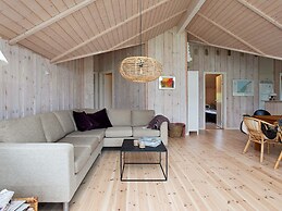 Picturesque Holiday Home in Hovedstaden With Sauna