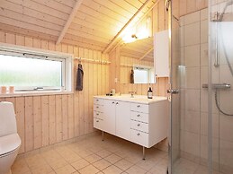 Picturesque Holiday Home in Hovedstaden With Sauna