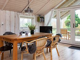 Picturesque Holiday Home in Hovedstaden With Sauna