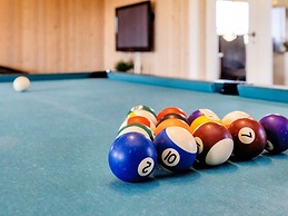 20 Person Holiday Home in Lokken