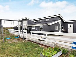 8 Person Holiday Home in Ringkobing