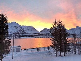 Seaside Retreat in Lyngen-by Traum
