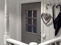 Seaside Retreat in Lyngen-by Traum