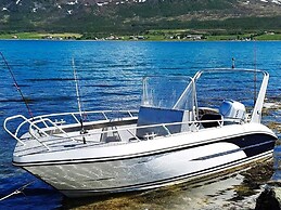 Seaside Retreat in Lyngen-by Traum