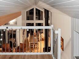 Holiday Home in Lyngstad