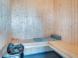 5 Star Holiday Home in Ringkobing