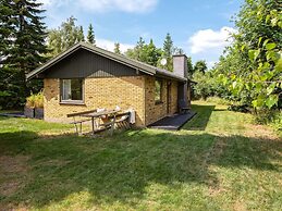 Bright Cottage With Garden Terrace-by Traum