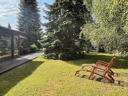 Bright Cottage With Garden Terrace-by Traum