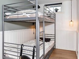 Idyllic Beach Retreat in Aaeulba K-by Traum