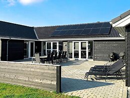 26 Person Holiday Home in Grenaa